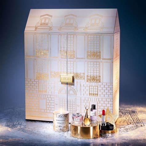 dior parfum kalender|dior montaigne advent calendar.